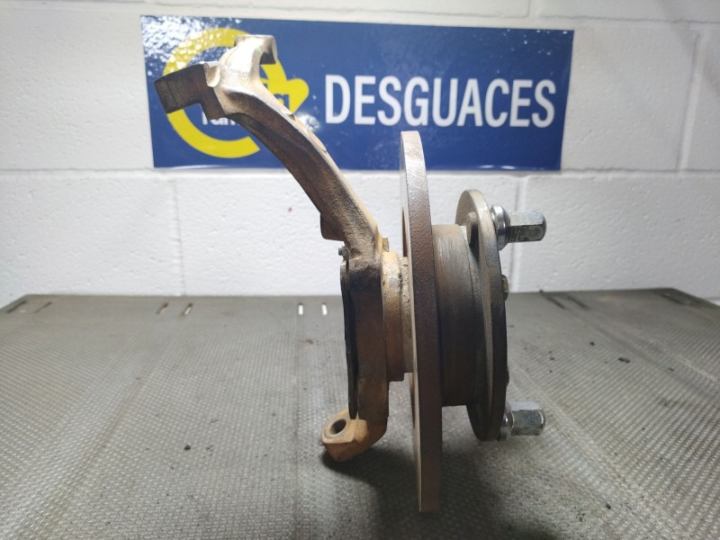 Recambio de mangueta delantera derecha para renault r5 r5 1.1 tl referencia OEM IAM 535799  
