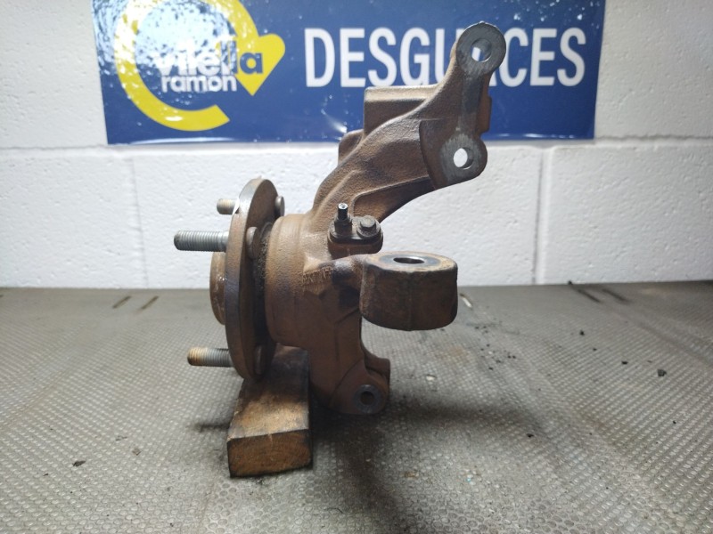 Recambio de mangueta delantera izquierda para ford fiesta (cb1)  | 0.08 - ...  | 0.08 - ... referencia OEM IAM 8V513K171AFBE   Recambio de mangueta delantera izquierda para ford fiesta (cb1)  | 0.08 - ...  | 0.08 - ... referencia OEM IAM 8V513K171AFBE