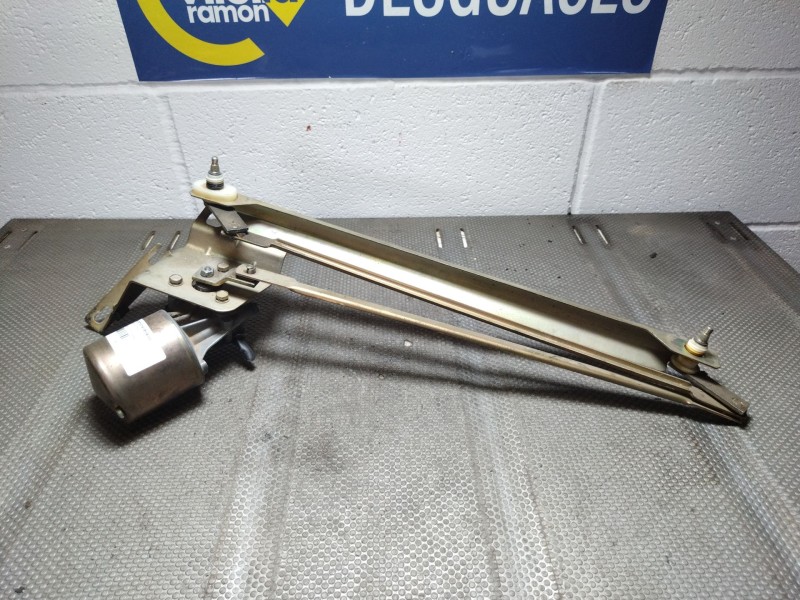 Recambio de motor limpia delantero para renault r5 r5 1.1 tl referencia OEM IAM   