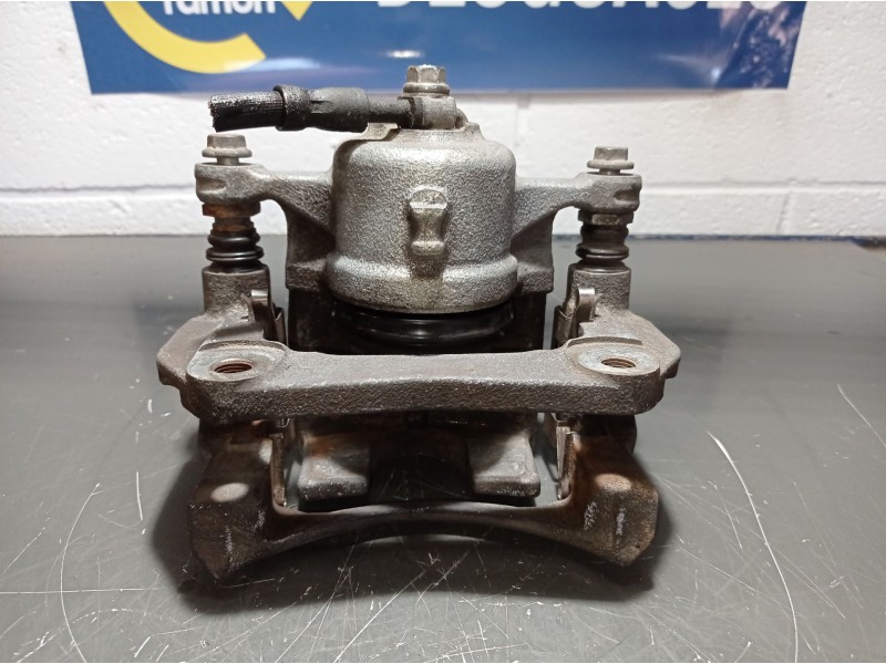 Recambio de pinza freno delantera izquierda para ford fiesta (cb1)  | 0.08 - ...  | 0.08 - ... referencia OEM IAM    Recambio de pinza freno delantera izquierda para ford fiesta (cb1)  | 0.08 - ...  | 0.08 - ... referencia OEM IAM