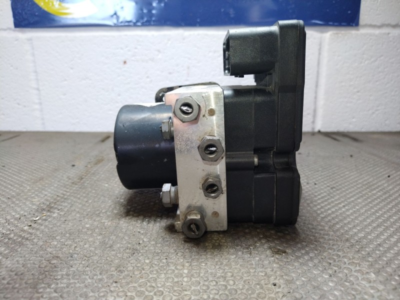 Recambio de abs para ford fiesta (cb1)  | 0.08 - ...  | 0.08 - ... referencia OEM IAM 06210955813   Recambio de abs para ford fiesta (cb1)  | 0.08 - ...  | 0.08 - ... referencia OEM IAM 06210955813