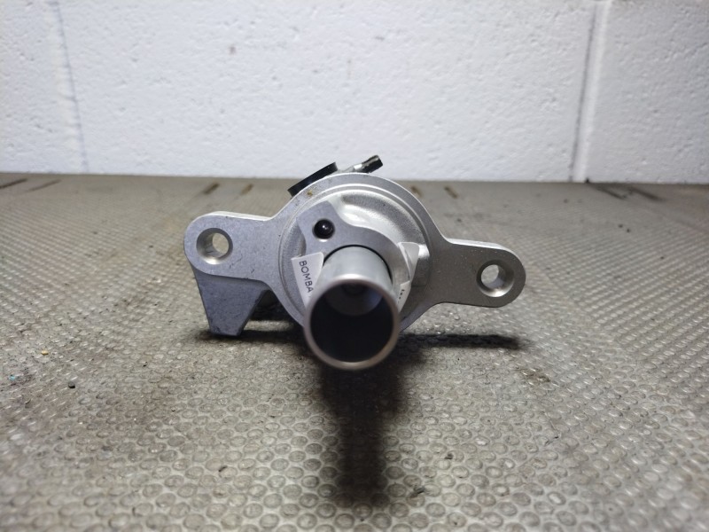 Recambio de bomba freno para ford fiesta (cb1)  | 0.08 - ...  | 0.08 - ... referencia OEM IAM Y24653   Recambio de bomba freno para ford fiesta (cb1)  | 0.08 - ...  | 0.08 - ... referencia OEM IAM Y24653