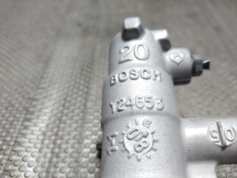 Recambio de bomba freno para ford fiesta (cb1)  | 0.08 - ...  | 0.08 - ... referencia OEM IAM Y24653   Recambio de bomba freno para ford fiesta (cb1)  | 0.08 - ...  | 0.08 - ... referencia OEM IAM Y24653