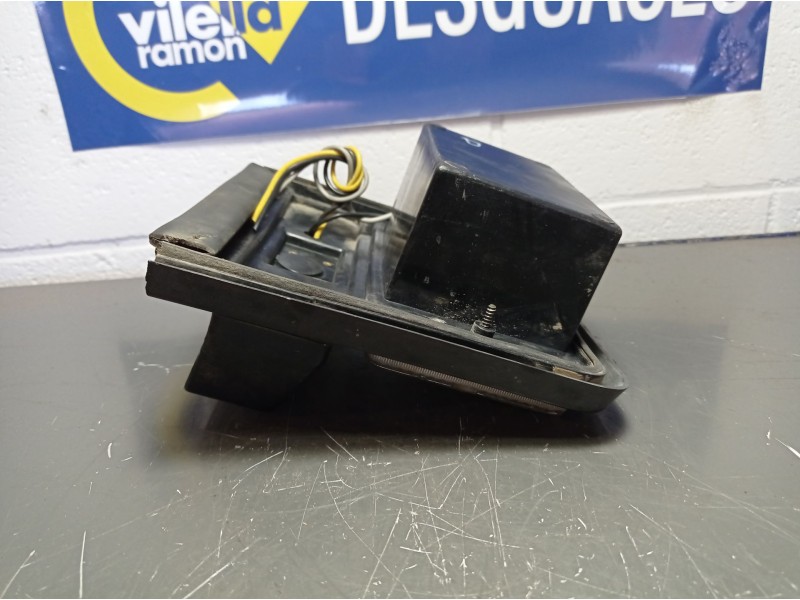 Recambio de piloto matricula para seat 131 referencia OEM IAM   