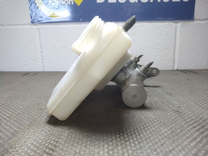 Recambio de bomba freno para renault master referencia OEM IAM   