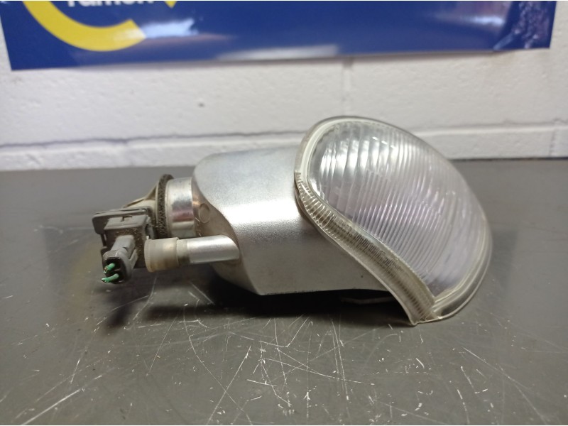 Recambio de piloto delantero izquierdo para citroen saxo 1.5 d tentation referencia OEM IAM   