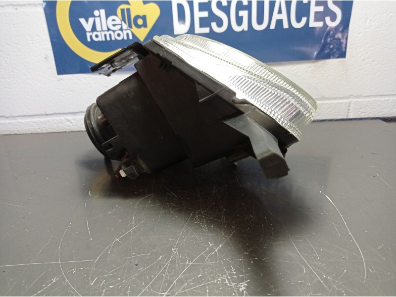 Recambio de faro izquierdo para citroen saxo 1.5 d tentation referencia OEM IAM   