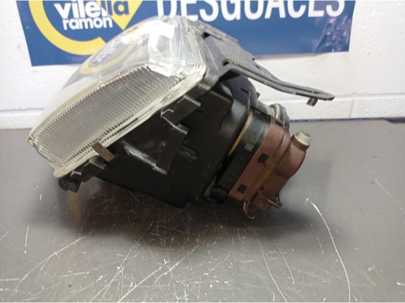 Recambio de faro izquierdo para citroen saxo 1.5 d tentation referencia OEM IAM   