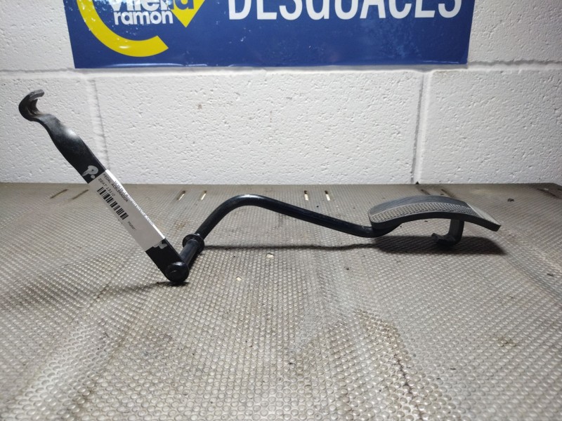 Recambio de pedal acelerador para seat 131 referencia OEM IAM   