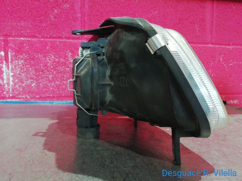 Recambio de faro izquierdo para volkswagen polo berlina (6n2) trendline | 10.99 - 12.01 trendline | 10.99 - 12.01 referencia OEM