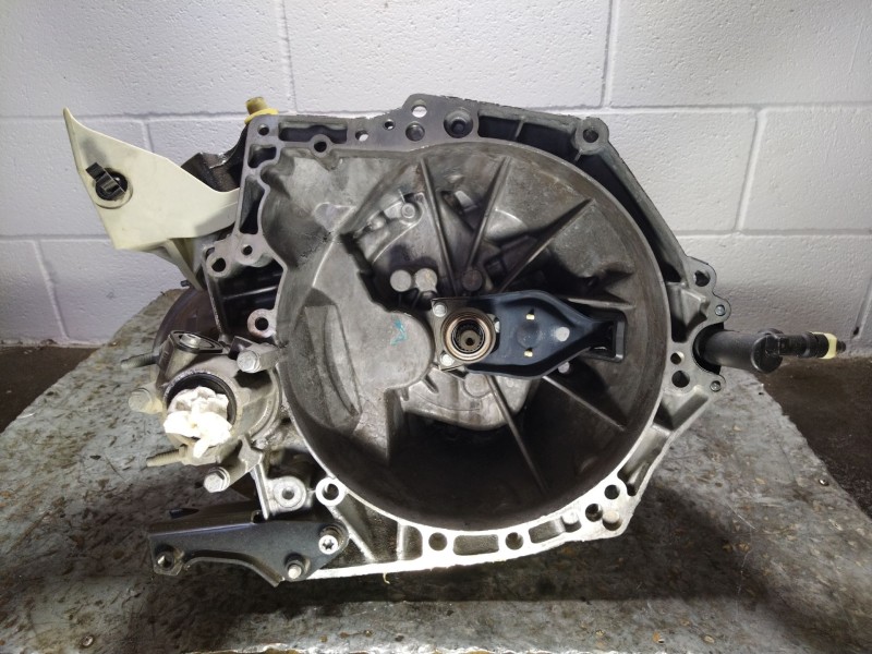 Recambio de caja cambios para peugeot 207 cc  | 0.07 - ...  | 0.07 - ... referencia OEM IAM 20DM69  