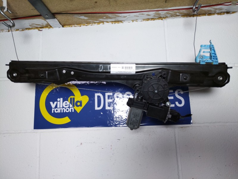 Recambio de elevalunas delantero derecho para fiat doblo active referencia OEM IAM    Recambio de elevalunas delantero derecho para fiat doblo active referencia OEM IAM