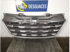 Recambio de rejilla delantera para renault master referencia OEM IAM