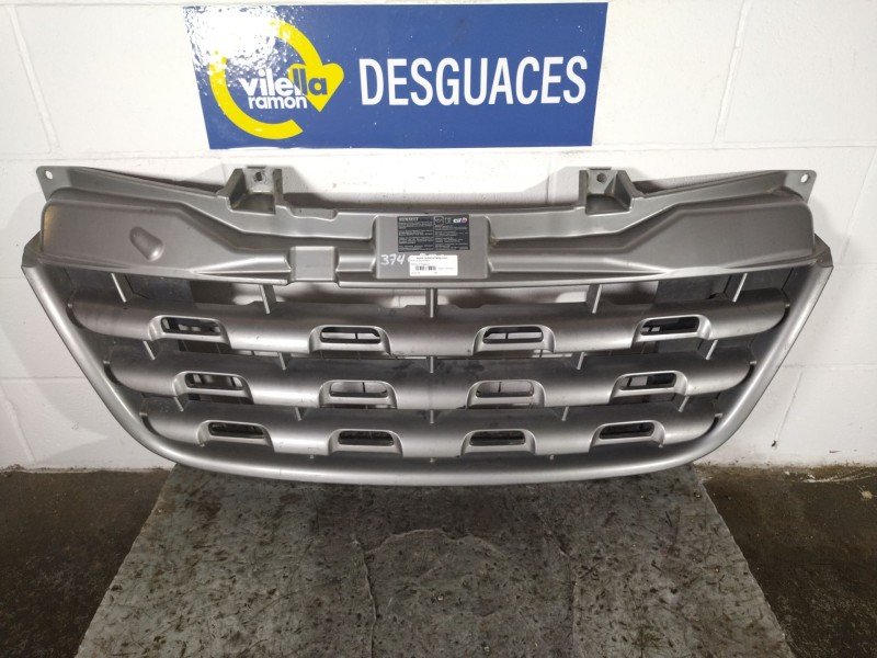 Recambio de rejilla delantera para renault master referencia OEM IAM    Recambio de rejilla delantera para renault master referencia OEM IAM