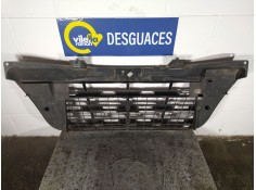 Recambio de rejilla delantera para renault master referencia OEM IAM    2