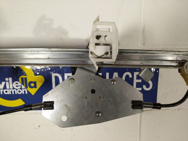 Recambio de elevalunas delantero derecho para renault modus referencia OEM IAM   