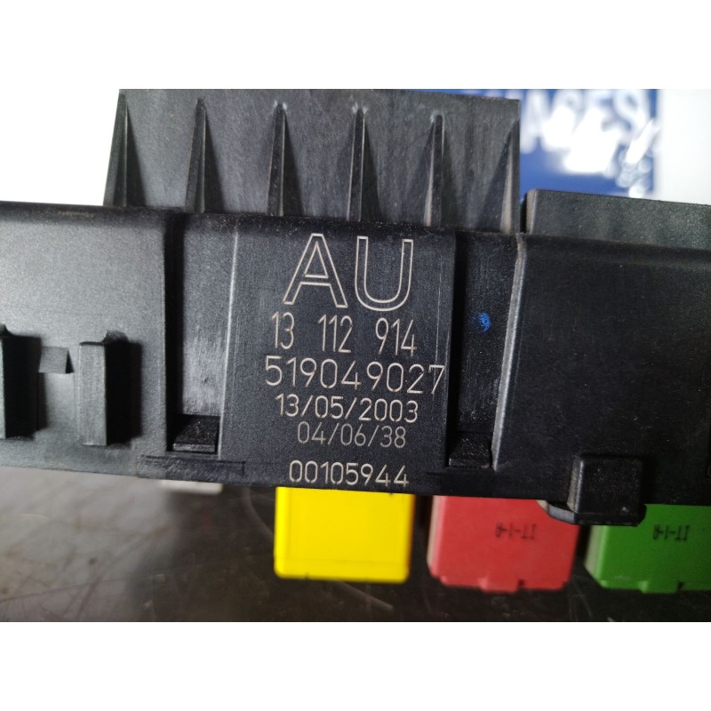 Recambio de caja reles fusibles para opel vectra c berlina 2.2 16v dti cat (y 22 dtr / l50) | 0.02 - 0.05 2.2 16v dti cat (y 22 