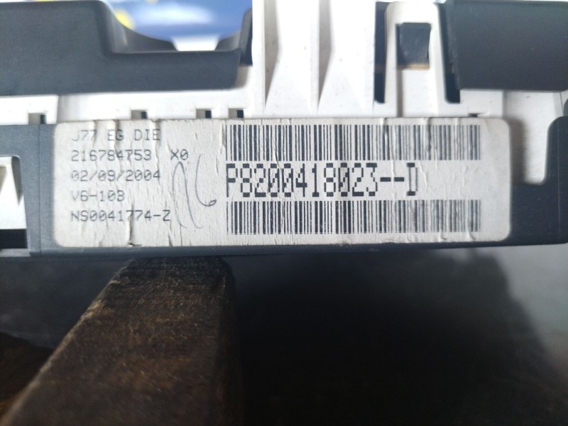 Recambio de cuadro instrumentos para renault modus referencia OEM IAM P8200418023D  