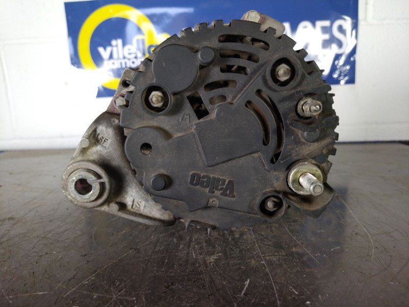 Recambio de alternador para audi a4 1.8 referencia OEM IAM   