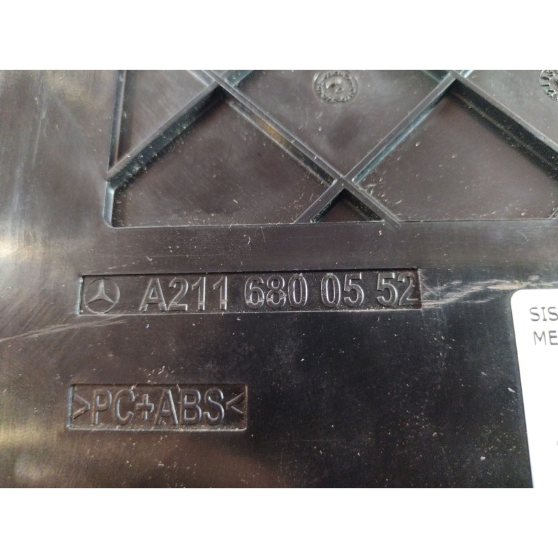 Recambio de sistema cargador cd´s con mando warning para mercedes clase e (w211) berlina 3.2 cdi cat referencia OEM IAM A2116800