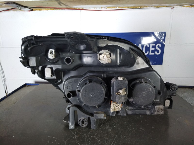 Recambio de faro izquierdo para renault scenic (ja..) referencia OEM IAM 7700432098 7701047604  Recambio de faro izquierdo para renault scenic (ja..) referencia OEM IAM 7700432098 7701047604