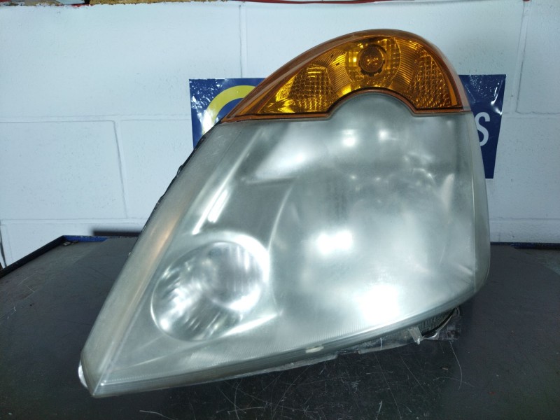 Recambio de faro izquierdo para renault modus referencia OEM IAM 8200301829  