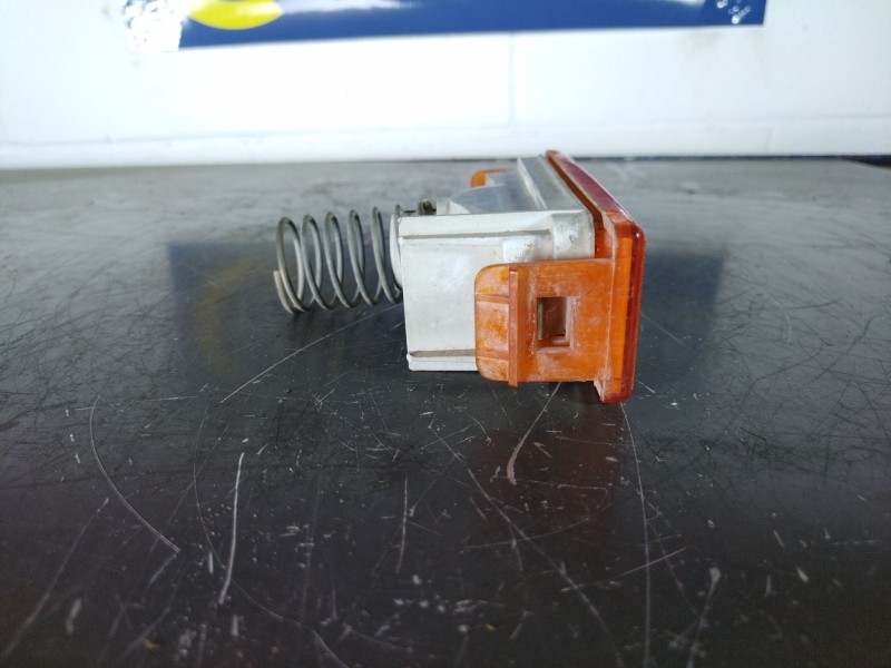 Recambio de piloto delantero derecho para renault express express 1.2 rl referencia OEM IAM   