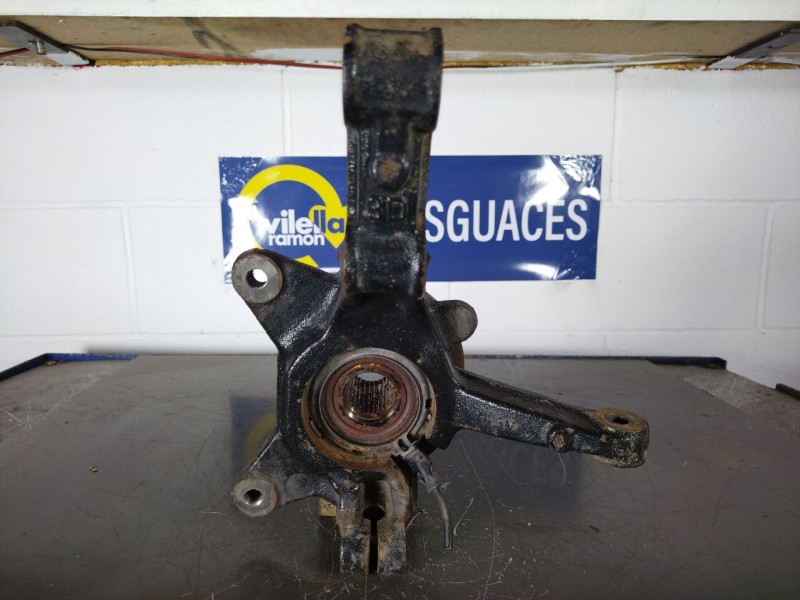 Recambio de mangueta delantera derecha para renault kangoo authentique referencia OEM IAM    Recambio de mangueta delantera derecha para renault kangoo authentique referencia OEM IAM