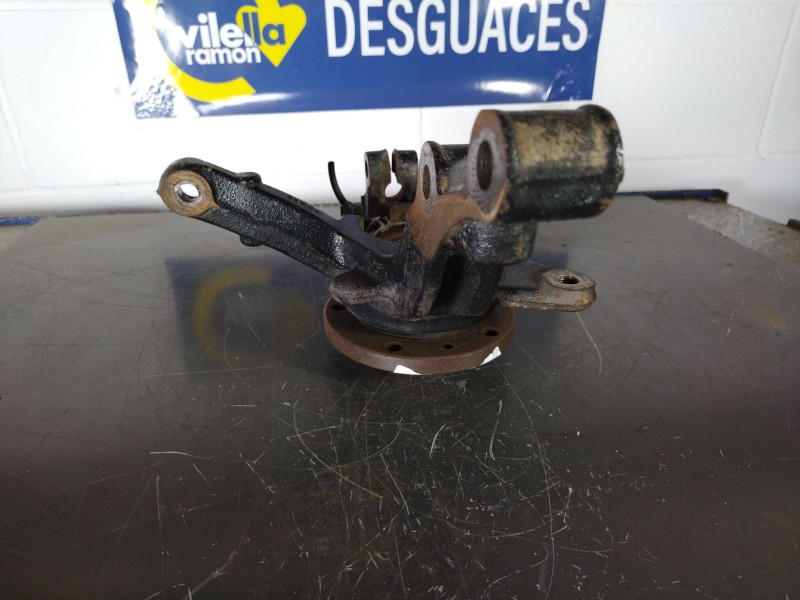 Recambio de mangueta delantera derecha para renault kangoo authentique referencia OEM IAM    Recambio de mangueta delantera derecha para renault kangoo authentique referencia OEM IAM
