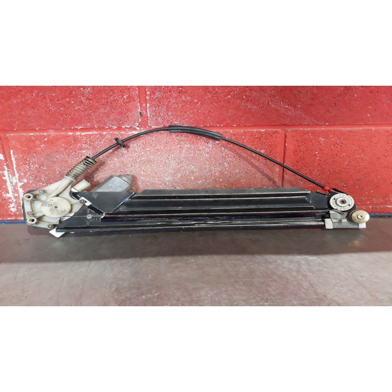 Recambio de elevalu. delan. derecho para fiat doblo (119) 1.3 16v multijet dynamic com. (55kw) | 10.05 - 12.10 1.3 16v multijet 