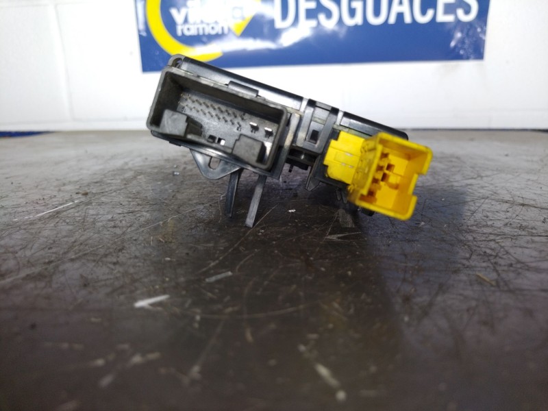Recambio de centralita luces para volkswagen golf v berlina (1k1)  | 0.03 - 0.08  | 0.03 - 0.08 referencia OEM IAM 1K0953549A 05