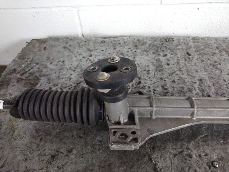 Recambio de caja direccion para renault r5 r5 1.1 tl referencia OEM IAM   