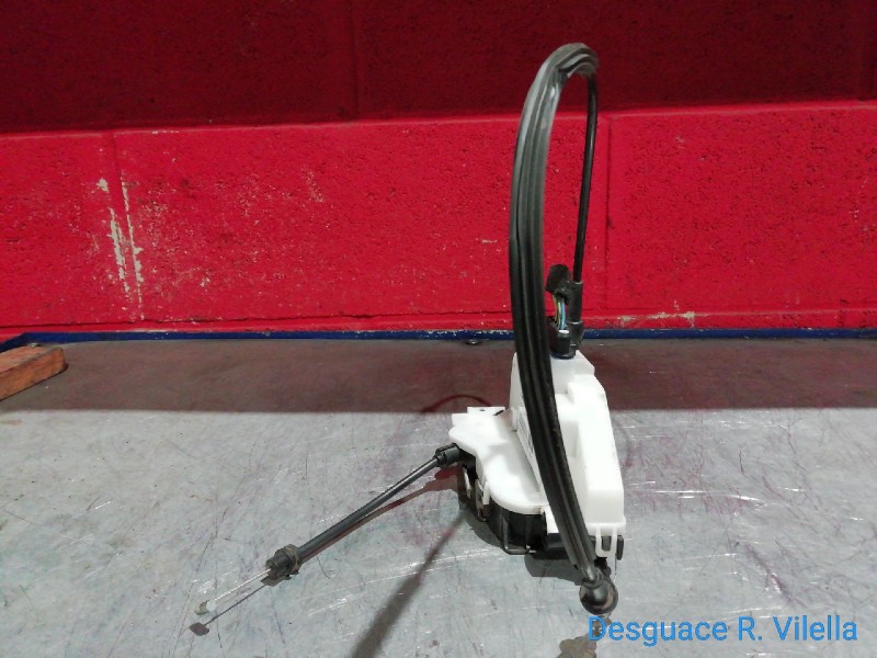 Recambio de cerra. puer. delantero izquierda para citroen c3 1.4 furio | 04.02 - 12.09 1.4 furio | 04.02 - 12.09 referencia OEM 