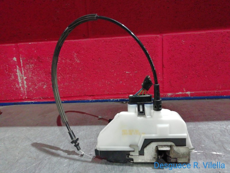 Recambio de cerra. puer. delantero izquierda para citroen c3 1.4 furio | 04.02 - 12.09 1.4 furio | 04.02 - 12.09 referencia OEM 