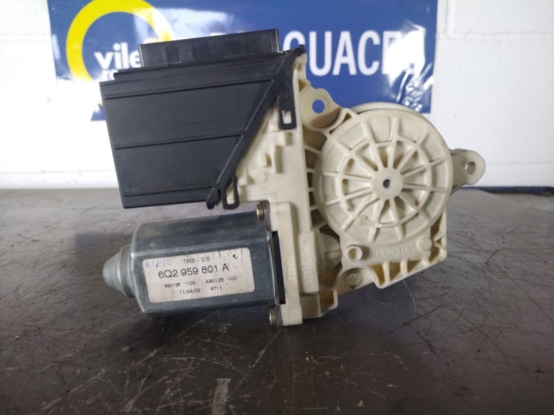 Recambio de motor elevalunas delantero derecho para seat ibiza (6l1) 1.9 tdi | 0.02 - ... 1.9 tdi | 0.02 - ... referencia OEM IA