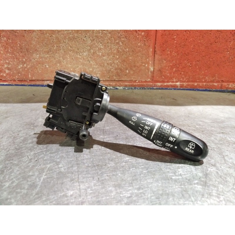 Recambio de mando limpia para toyota corolla verso (e12)  | 0.02 - 0.04  | 0.02 - 0.04 referencia OEM IAM   