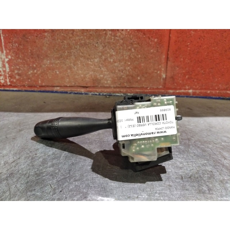 Recambio de mando limpia para toyota corolla verso (e12)  | 0.02 - 0.04  | 0.02 - 0.04 referencia OEM IAM   