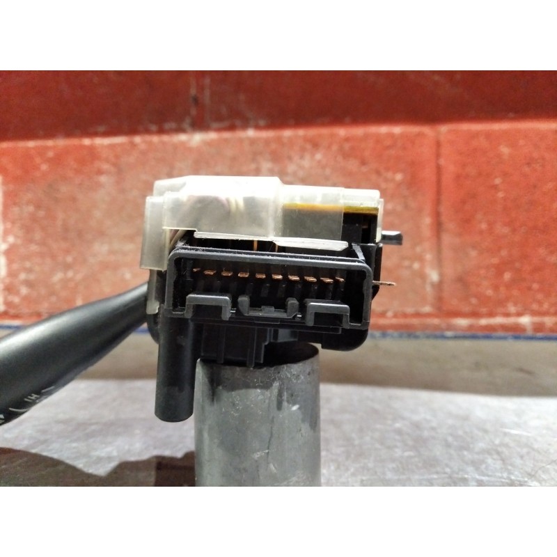 Recambio de mando limpia para toyota corolla verso (e12)  | 0.02 - 0.04  | 0.02 - 0.04 referencia OEM IAM   