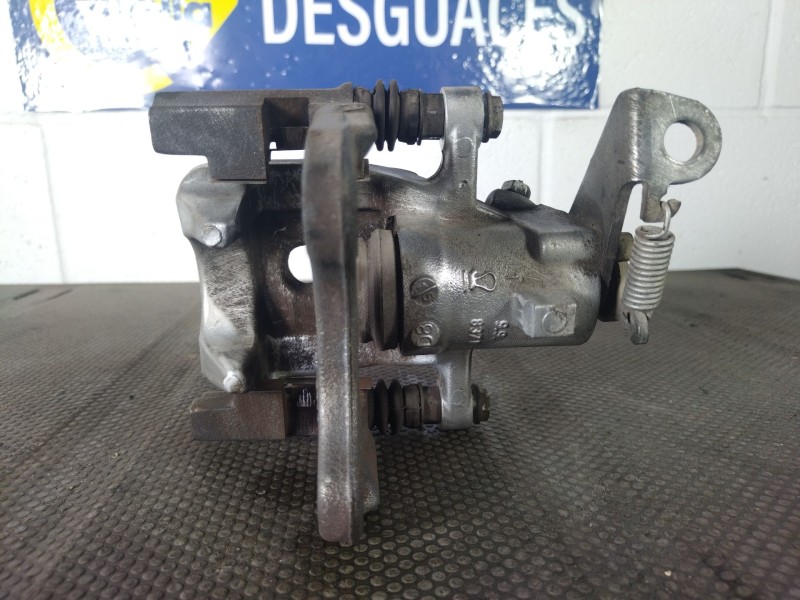 Recambio de pinza freno trasera derecha para renault scenic ii referencia OEM IAM   