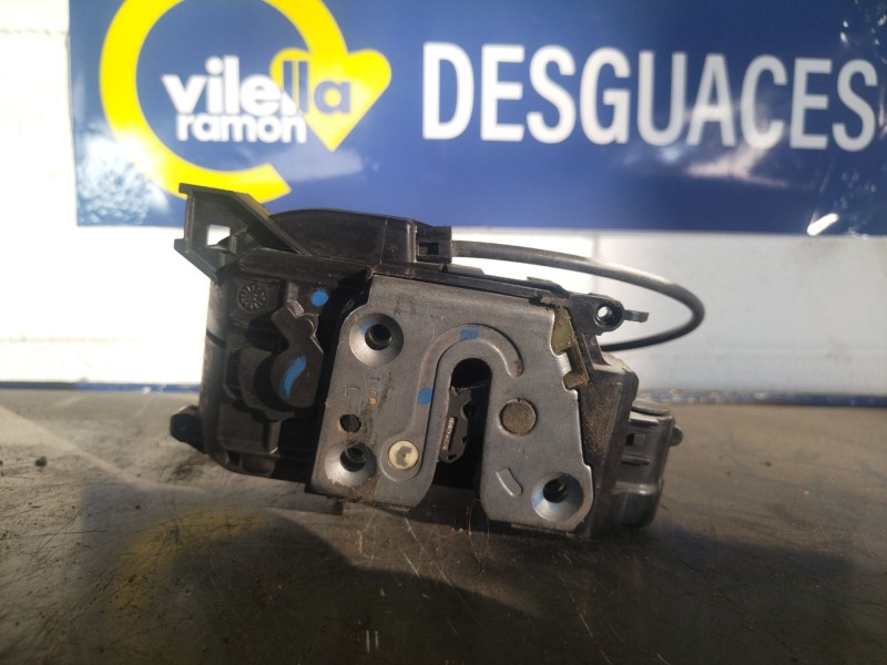 Recambio de cerradura puerta trasera derecha para renault clio iii authentique | 01.07 - 12.10 authentique | 01.07 - 12.10 refer