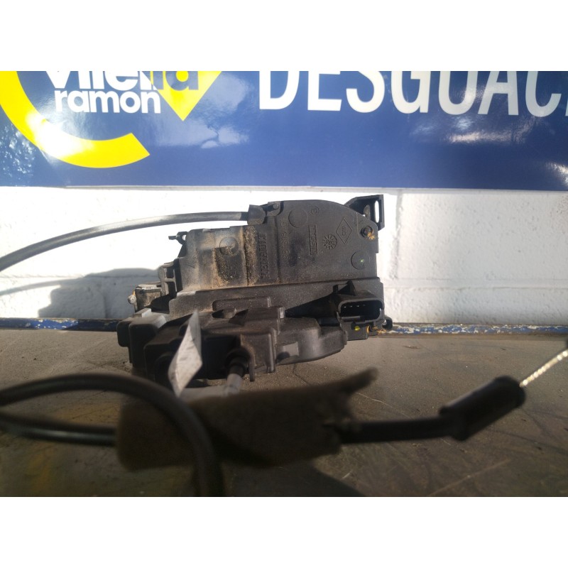 Recambio de cerradura puerta trasera derecha para renault clio iii authentique | 01.07 - 12.10 authentique | 01.07 - 12.10 refer