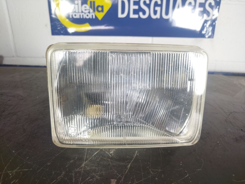Recambio de faro izquierdo para renault r9 r9 1.4 tse referencia OEM IAM CORTAS  