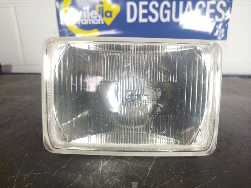 Recambio de faro derecho para renault r9 r9 1.4 tse referencia OEM IAM LARGAS  