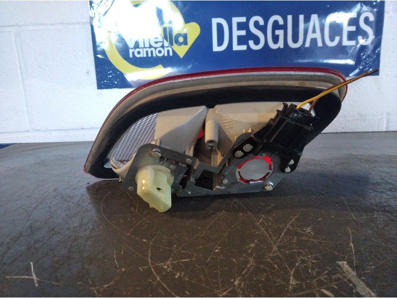 Recambio de piloto porton derecho para mercedes clase clk (w208) coupe 200 (208.335) | 03.97 - 12.00 200 (208.335) | 03.97 - 12.