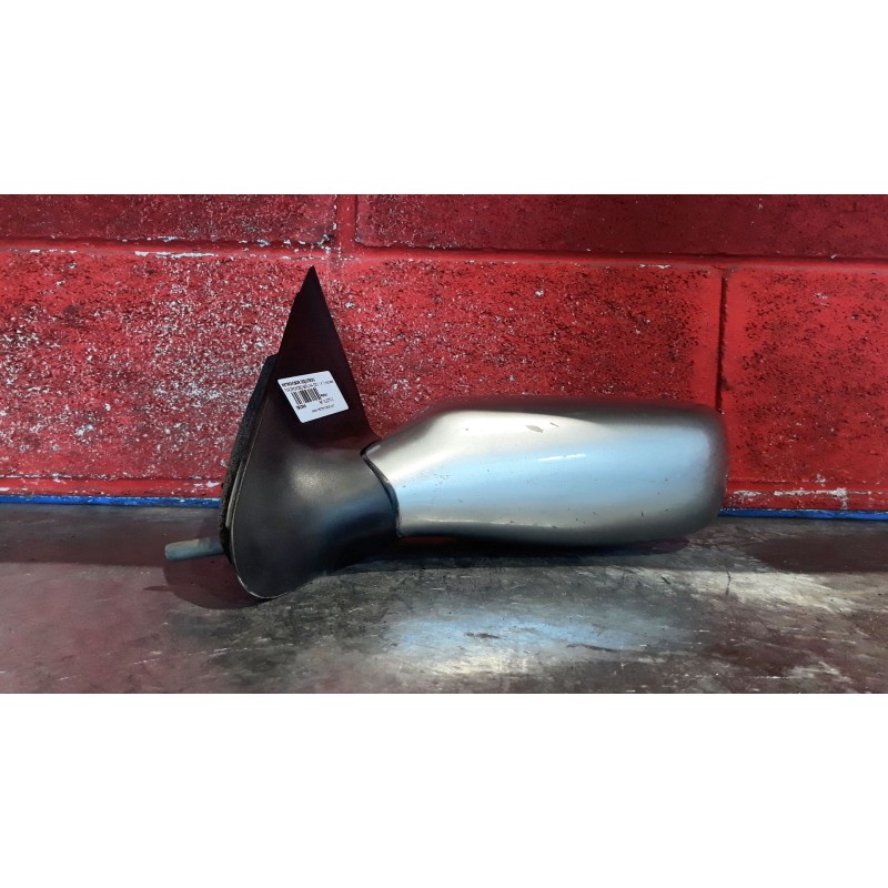 Recambio de retrovisor izquierdo para ford mondeo berlina (gd) 1.8 turbodiesel cat | 0.97 - ... 1.8 turbodiesel cat | 0.97 - ...