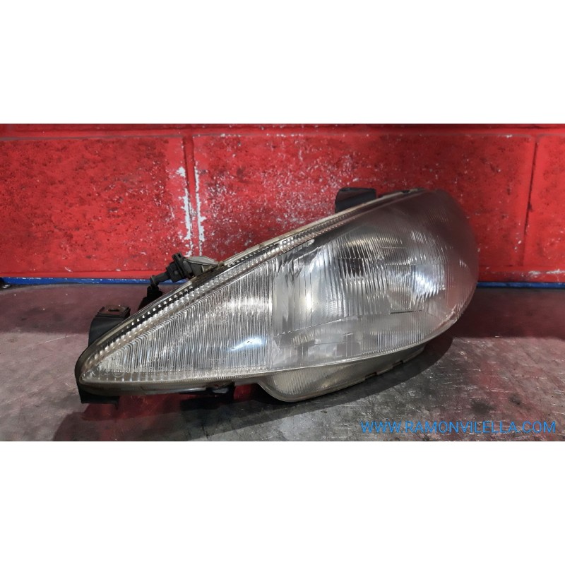 Recambio de faro izquierdo para peugeot 206 berlina 1.9 diesel | 0.98 - ... 1.9 diesel | 0.98 - ... referencia OEM IAM   