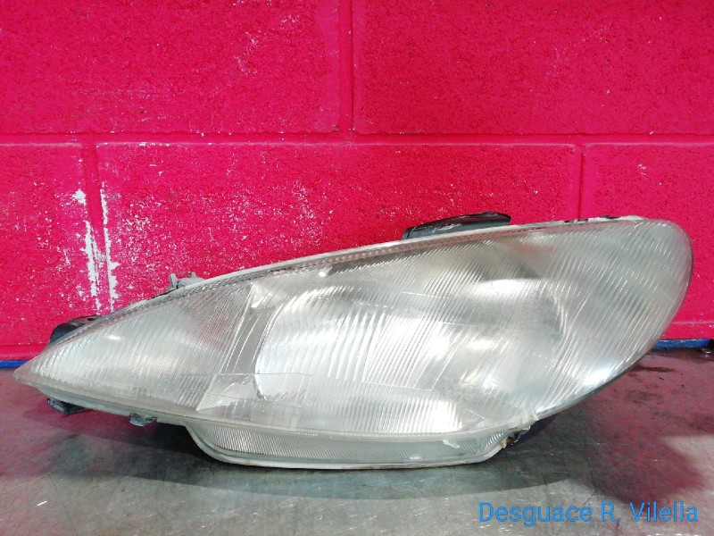Recambio de faro izquierdo para peugeot 206 berlina 1.9 diesel | 0.98 - ... 1.9 diesel | 0.98 - ... referencia OEM IAM    Recambio de faro izquierdo para peugeot 206 berlina 1.9 diesel | 0.98 - ... 1.9 diesel | 0.98 - ... referencia OEM IAM