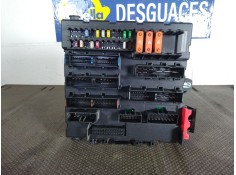 Recambio de caja reles fusibles para opel vectra c berlina 1.9 cdti referencia OEM IAM 13189926 519046502 