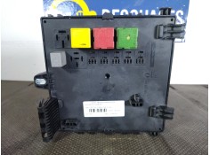 Recambio de caja reles fusibles para opel vectra c berlina 1.9 cdti referencia OEM IAM 13189926 519046502  2