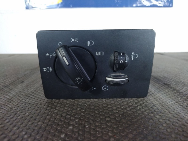 Recambio de mando luces para ford c-max (cb3)  | ...  | ... referencia OEM IAM 7M5T13A024CA   Recambio de mando luces para ford c-max (cb3)  | ...  | ... referencia OEM IAM 7M5T13A024CA